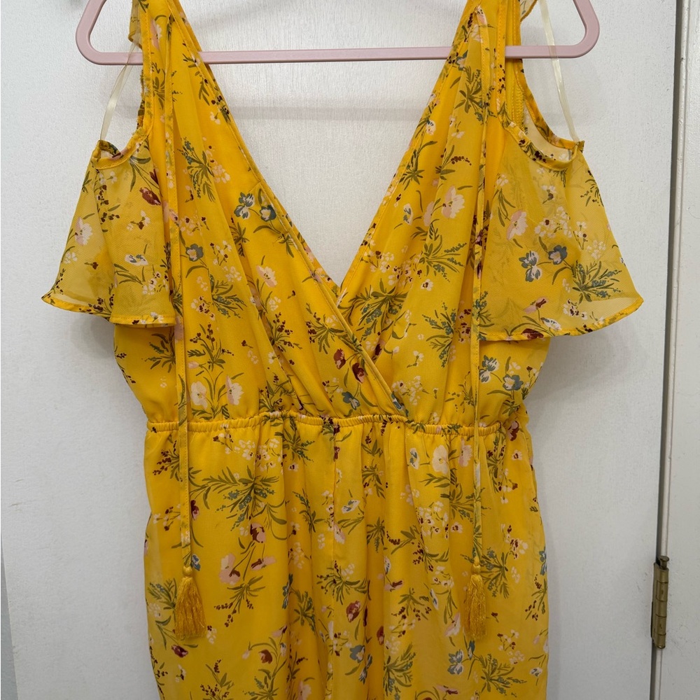BONGO Yellow Floral Cold Shoulder Romper/dress